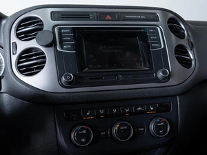 Внедорожник Volkswagen Tiguan 2015 года, 1575000 рублей, Ставрополь