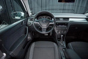 Лифтбек Skoda Rapid 2015 года, 947000 рублей, Красноярск