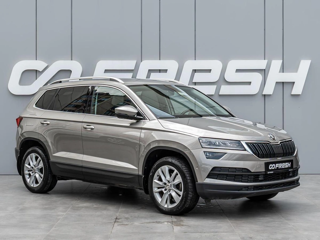 Внедорожник Skoda Karoq 2021 года, 2445000 рублей, Краснодар
