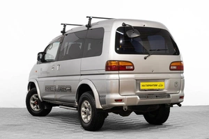 Минивэн Mitsubishi Delica 2002 года, 1799000 рублей, Барнаул
