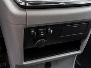 Минивэн Toyota Sienna 2017 года, 3170000 рублей, Краснодар