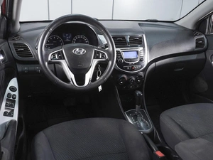 Седан Hyundai Solaris 2011 года, 899000 рублей, Ростов-на-Дону