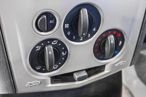 Седан Renault Logan 2006 года, 299000 рублей, Барнаул