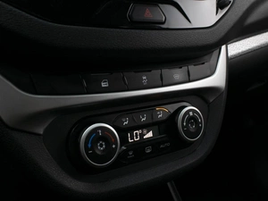 Универсал ВАЗ (LADA) Vesta Cross 2019 года, 949000 рублей, Омск