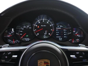 Внедорожник Porsche Cayenne Turbo 2014 года, 3779414 рублей, Москва