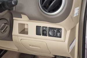 Хетчбэк Nissan Note 2010 года, 699000 рублей, Красноярск