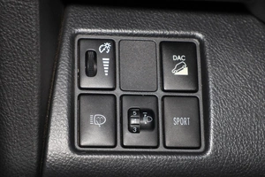 Внедорожник Toyota RAV4 2012 года, 2099000 рублей, Новосибирск