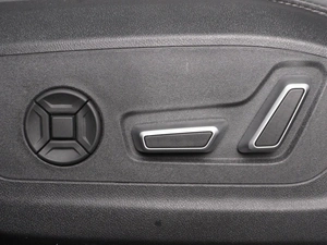 Внедорожник Audi Q5 e-tron 2022 года, 5198000 рублей, Минеральные Воды