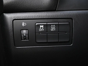 Седан Mazda 3 2013 года, 1024000 рублей, Кирилловка