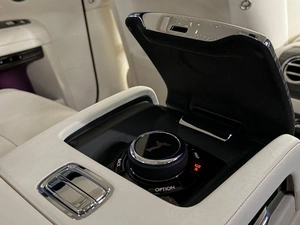 Седан Rolls-Royce Ghost 2022 года, 33990000 рублей, Павловская Слобода