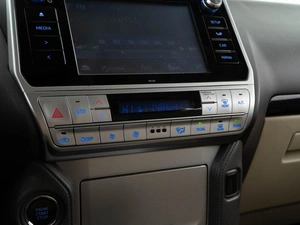 Внедорожник Toyota Land Cruiser Prado 2020 года, 6099050 рублей, Москва