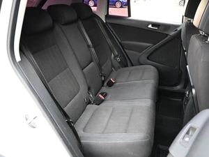 Внедорожник Volkswagen Tiguan 2012 года, 1429000 рублей, Кирилловка