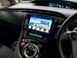 Лифтбек Toyota Prius 2012 года, 1350000 рублей, Красноярск