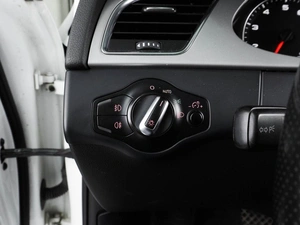 Седан Audi A4 2011 года, 1244000 рублей, Воронеж