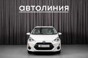 Хетчбэк Toyota Aqua 2014 года, 900000 рублей, Красноярск