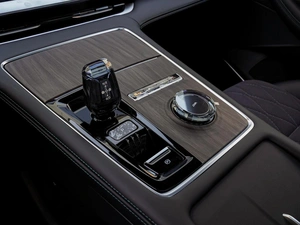 Внедорожник Geely Monjaro 2025 года, 4260000 рублей, Краснодар