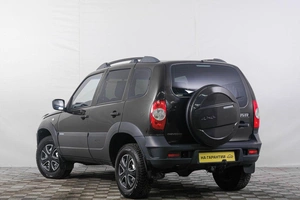 Внедорожник Chevrolet Niva 2016 года, 659000 рублей, Кемерово