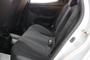 Хетчбэк Toyota Yaris 2021 года, 1289000 рублей, Омск