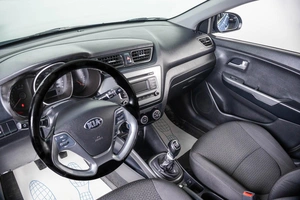 Седан Kia Rio 2016 года, 999000 рублей, Пермь