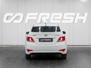 Седан Hyundai Solaris 2015 года, 799000 рублей, Сургут