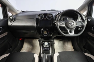 Хетчбэк Nissan Note 2017 года, 1349000 рублей, Новосибирск