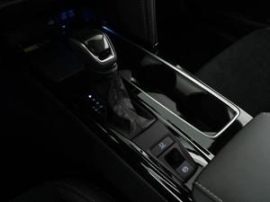 Седан Toyota Camry 2025 года, 4497077 рублей, Москва