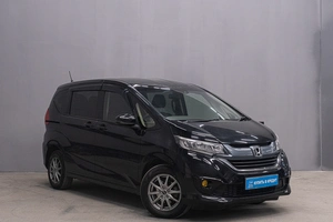 Минивэн Honda Freed 2016 года, 1519000 рублей, Новосибирск