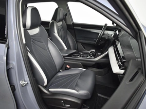 Внедорожник Geely Atlas 2023 года, 2693100 рублей, Казань