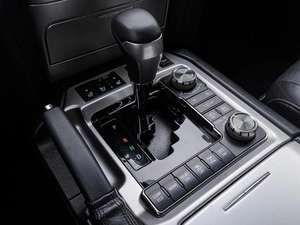 Внедорожник Toyota Land Cruiser 2019 года, 7350000 рублей, Краснодар