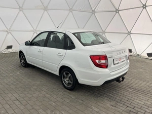 Седан ВАЗ (LADA) Granta 2023 года, 720000 рублей, Клинцы