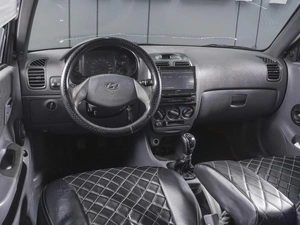 Седан Hyundai Accent 2011 года, 350000 рублей, Ростов-на-Дону