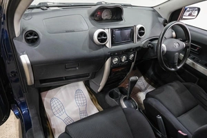 Хетчбэк Toyota Ist 2005 года, 499000 рублей, Новокузнецк