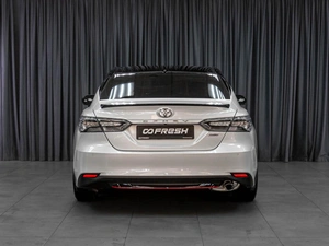 Седан Toyota Camry 2020 года, 3189000 рублей, Тюмень