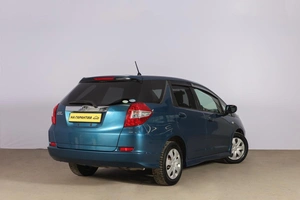 Универсал Honda Fit Shuttle 2011 года, 949000 рублей, Новосибирск