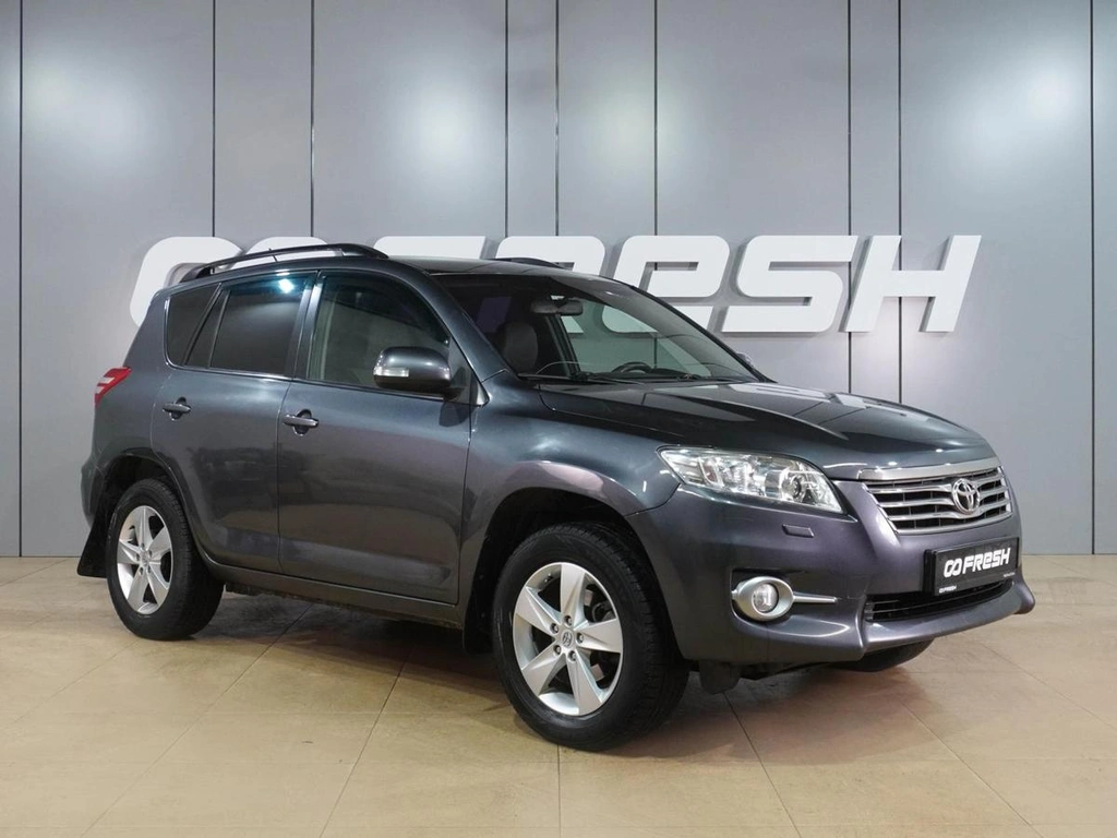 Внедорожник Toyota RAV4 2011 года, 1449000 рублей, Воронеж