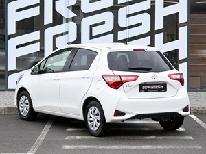 Хетчбэк Toyota Vitz 2019 года, 1050000 рублей, Волгоград