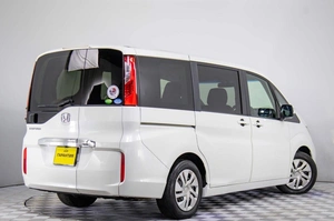 Минивэн Honda Stepwgn 2015 года, 1899000 рублей, Пермь