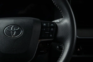 Седан Toyota Camry 2024 года, 4639000 рублей, Оренбург