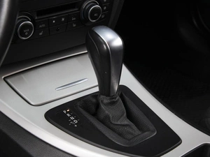 Седан BMW 3 серия 2010 года, 1170000 рублей, Омск