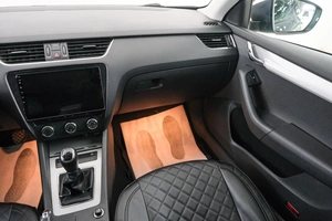 Лифтбек Skoda Octavia 2014 года, 999000 рублей, Красноярск