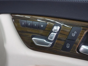 Седан Mercedes-benz CLS-класс 2017 года, 3819000 рублей, Воронеж