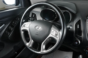 Внедорожник Hyundai ix35 2015 года, 1599000 рублей, Тюмень