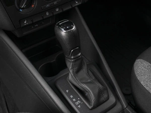 Лифтбек Skoda Rapid 2021 года, 1630000 рублей, Омск