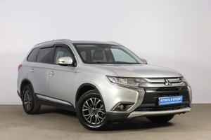 Внедорожник Mitsubishi Outlander 2015 года, 1969000 рублей, Новосибирск