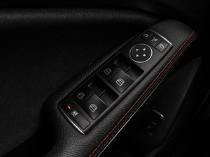 Внедорожник Mercedes-benz GLA-класс 2018 года, 2750000 рублей, Краснодар