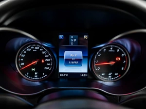 Седан Mercedes-benz C-класс 2017 года, 2120000 рублей, Красноярск