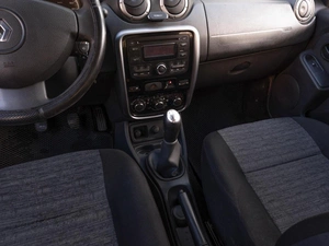 Внедорожник Renault Duster 2013 года, 599000 рублей, Саратов