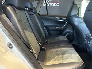 Внедорожник Toyota RAV4 2024 года, 3790000 рублей, Уфа