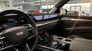 Внедорожник Cadillac Escalade-V 2026 года, 27500000 рублей, Павловская Слобода