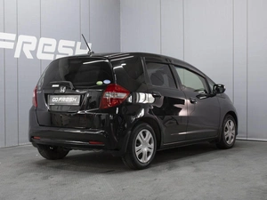 Хетчбэк Honda Fit 2012 года, 800000 рублей, Омск